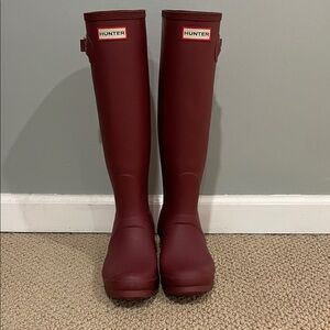 Hunter Burgundy Tall Boots